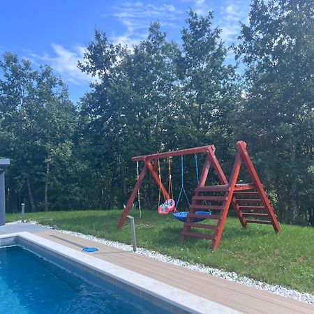 Vila Prisunca Jacuzzi & Swimming Pool Pazin Exterior foto